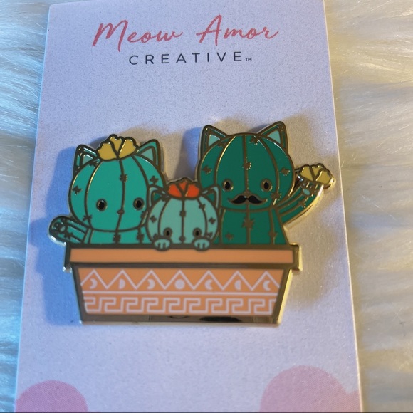 Cactus Cat Family Enamel Pin Meow Amour Creative - Picture 2 of 3